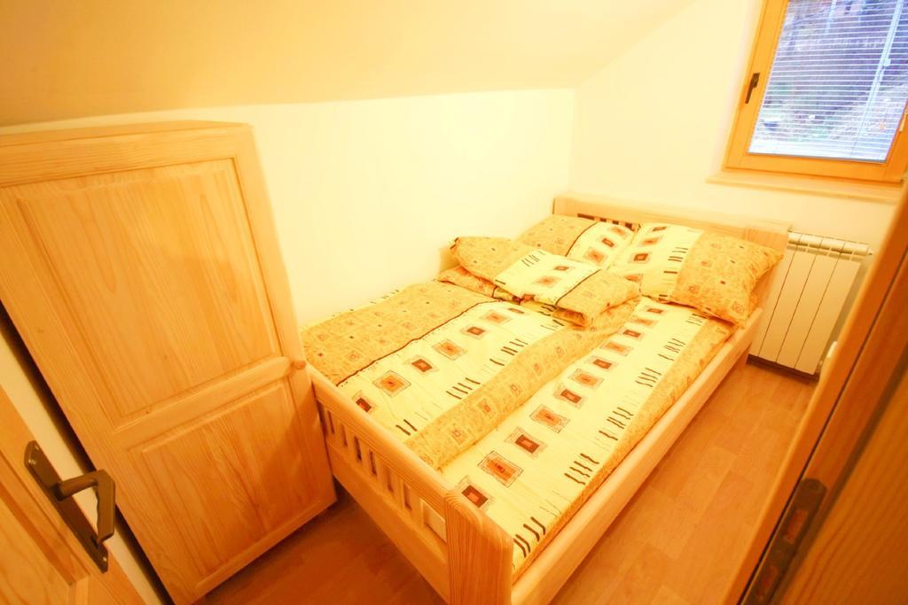 Apartments Prijatelji Яхорина Экстерьер фото
