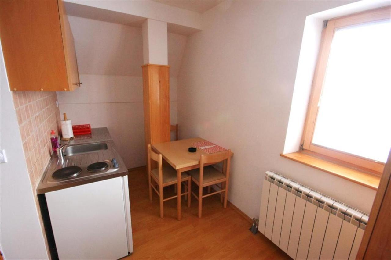 Apartments Prijatelji Яхорина Экстерьер фото